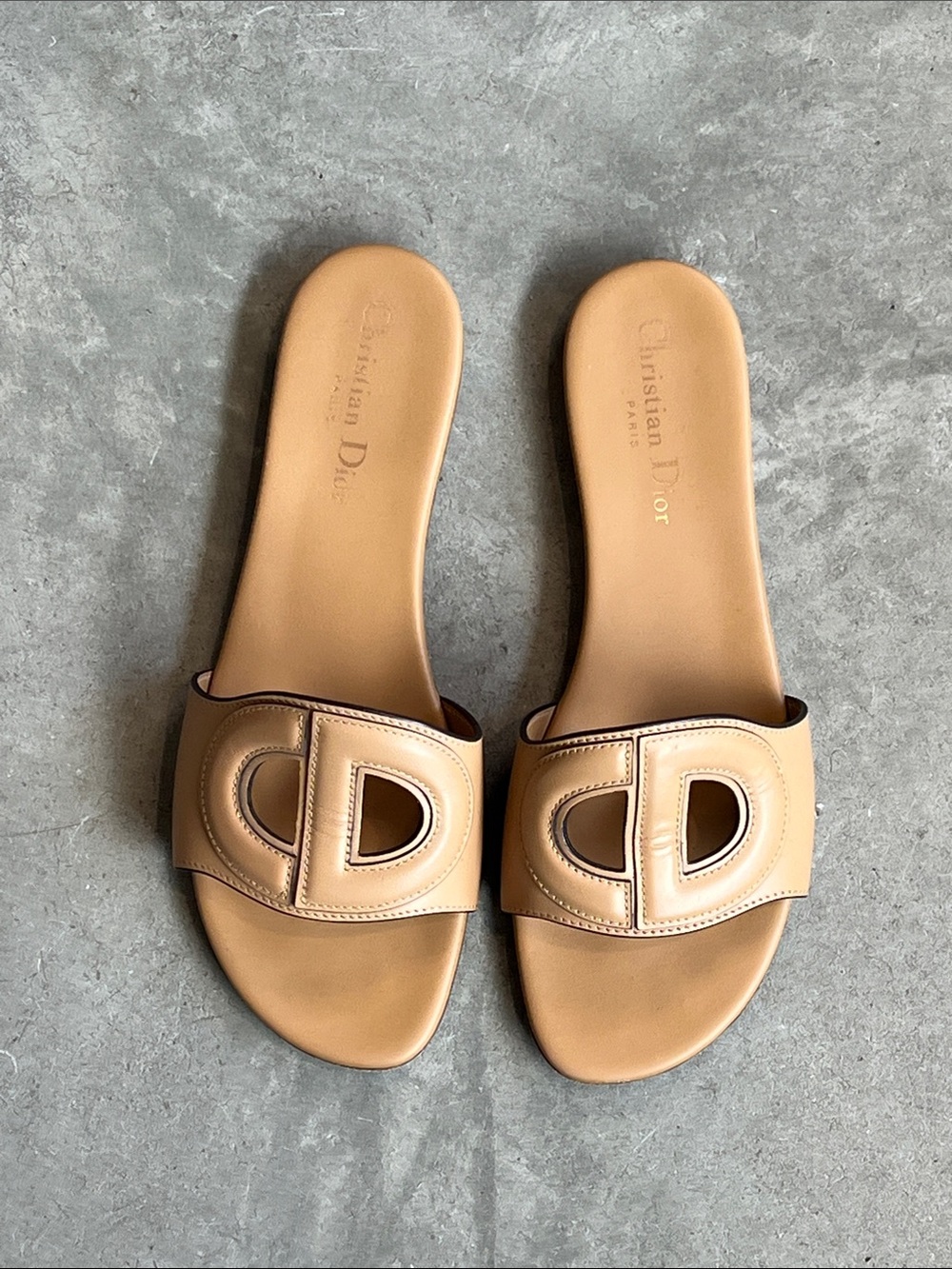 Dior leather slides